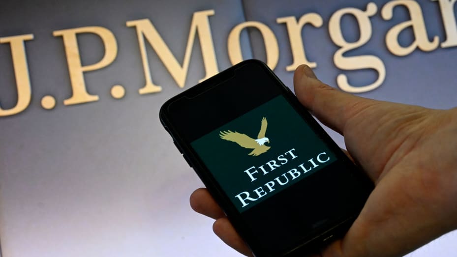 Is your money safe in the bank? First Republic Bank fails and sold to JP Morgan