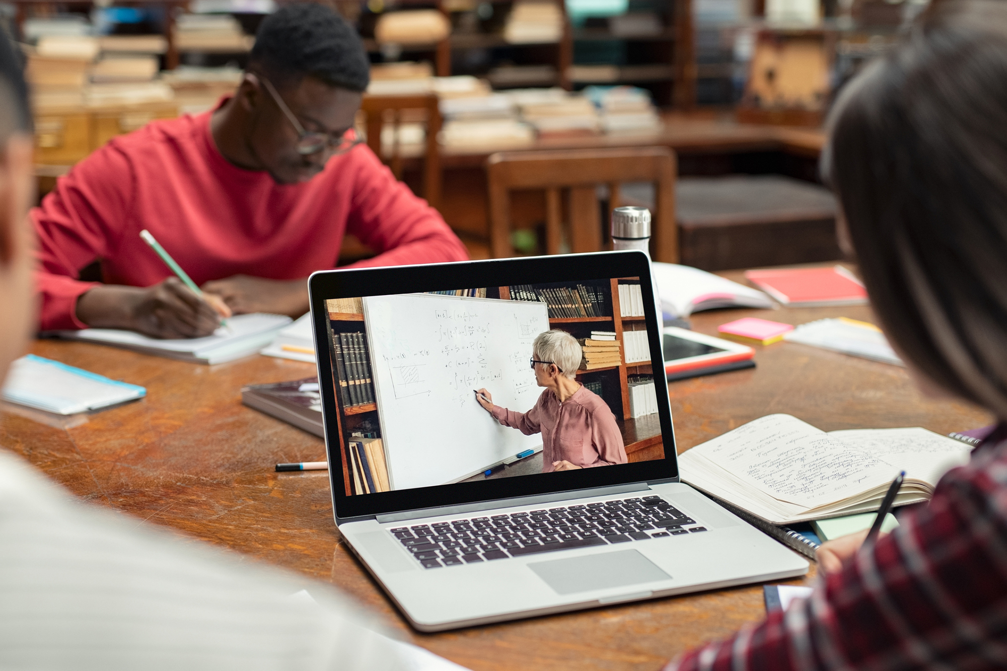 Unlocking the Joy of Digital Discovery: Embrace the Power of Online Learning!